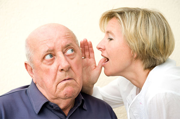 Приемы поведения, компенсирующие нарушение слуха у взрослых